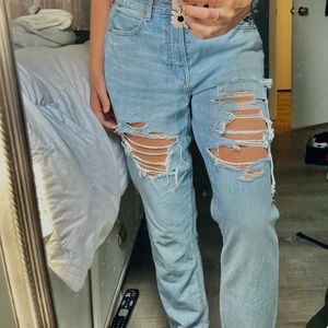 American eagle mom jeans